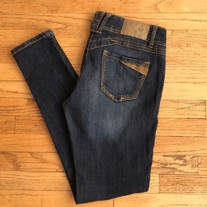 Jolt jeans